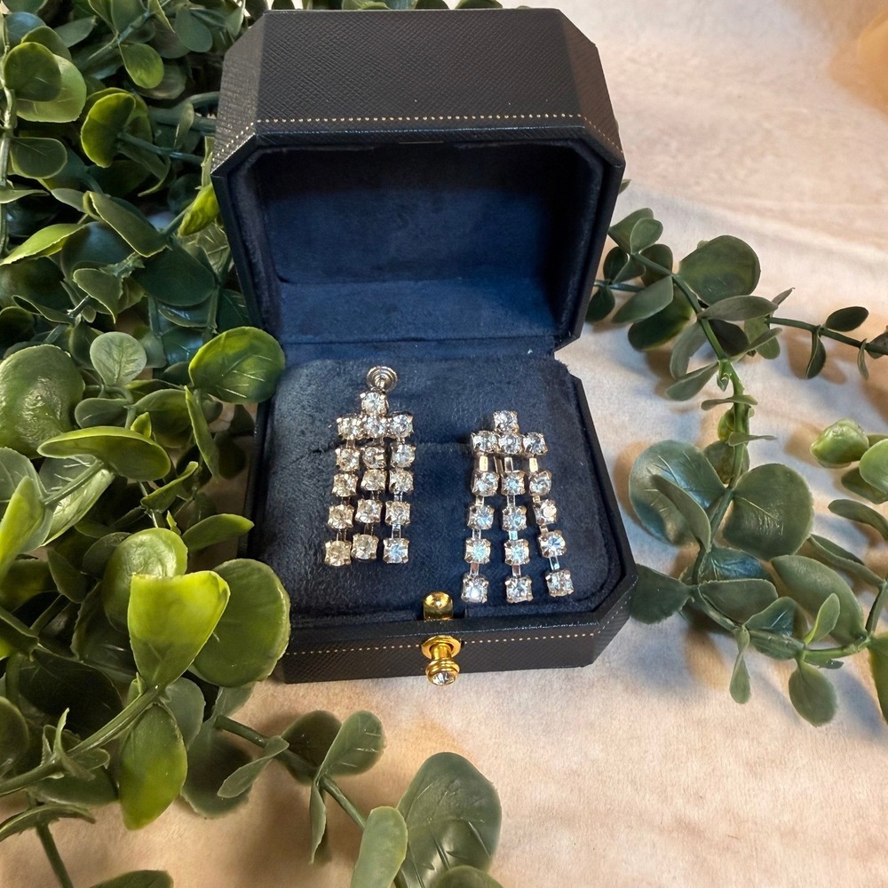 Vintage Art Deco Style‎ Crystal Dangl Screw Back Earrings